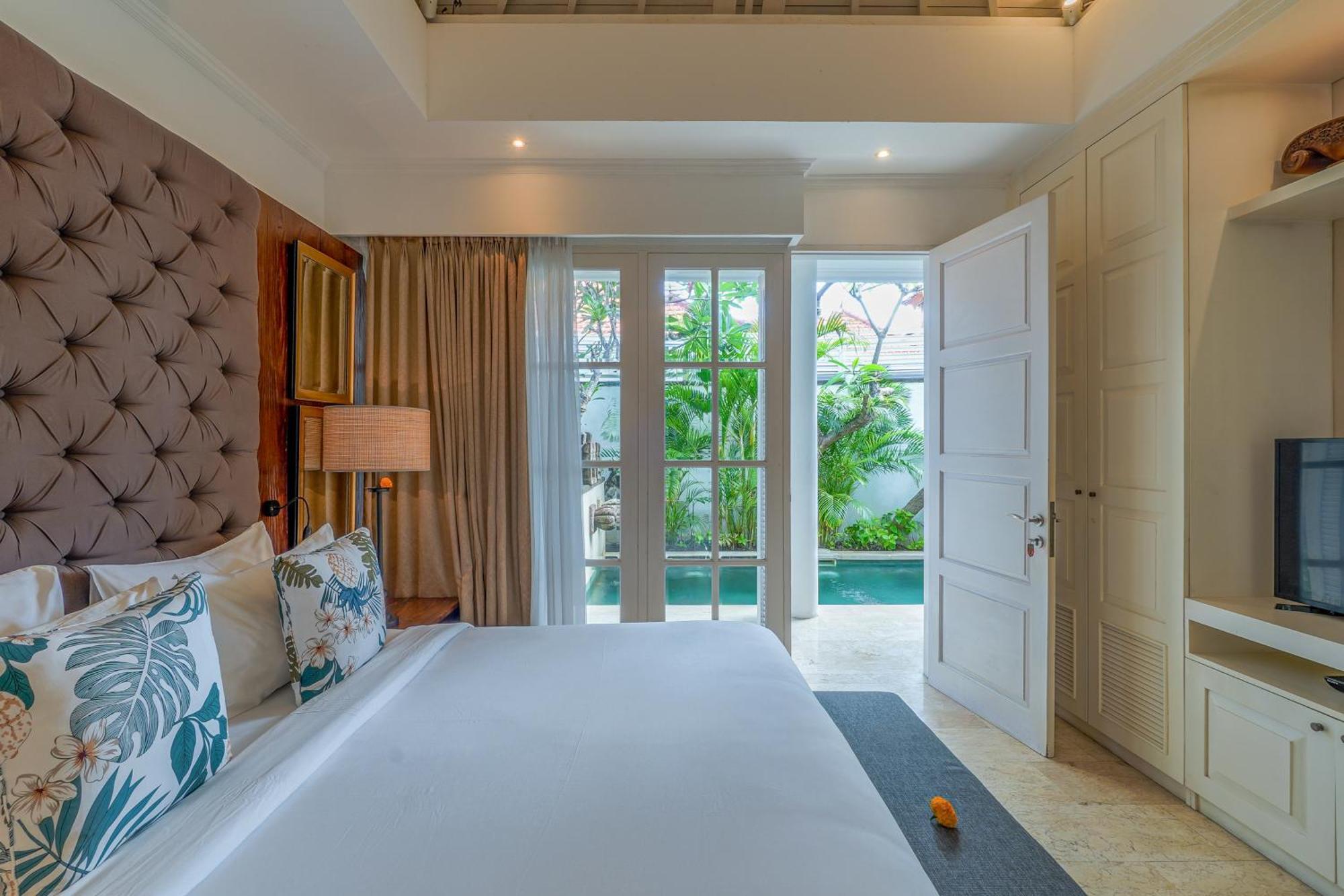 Mosan House - Unique Art-Filled Gem In Perfect Location A Short Walk From The Beach Or Seminyak Square Including Ac Office For Remote Working Exteriér fotografie