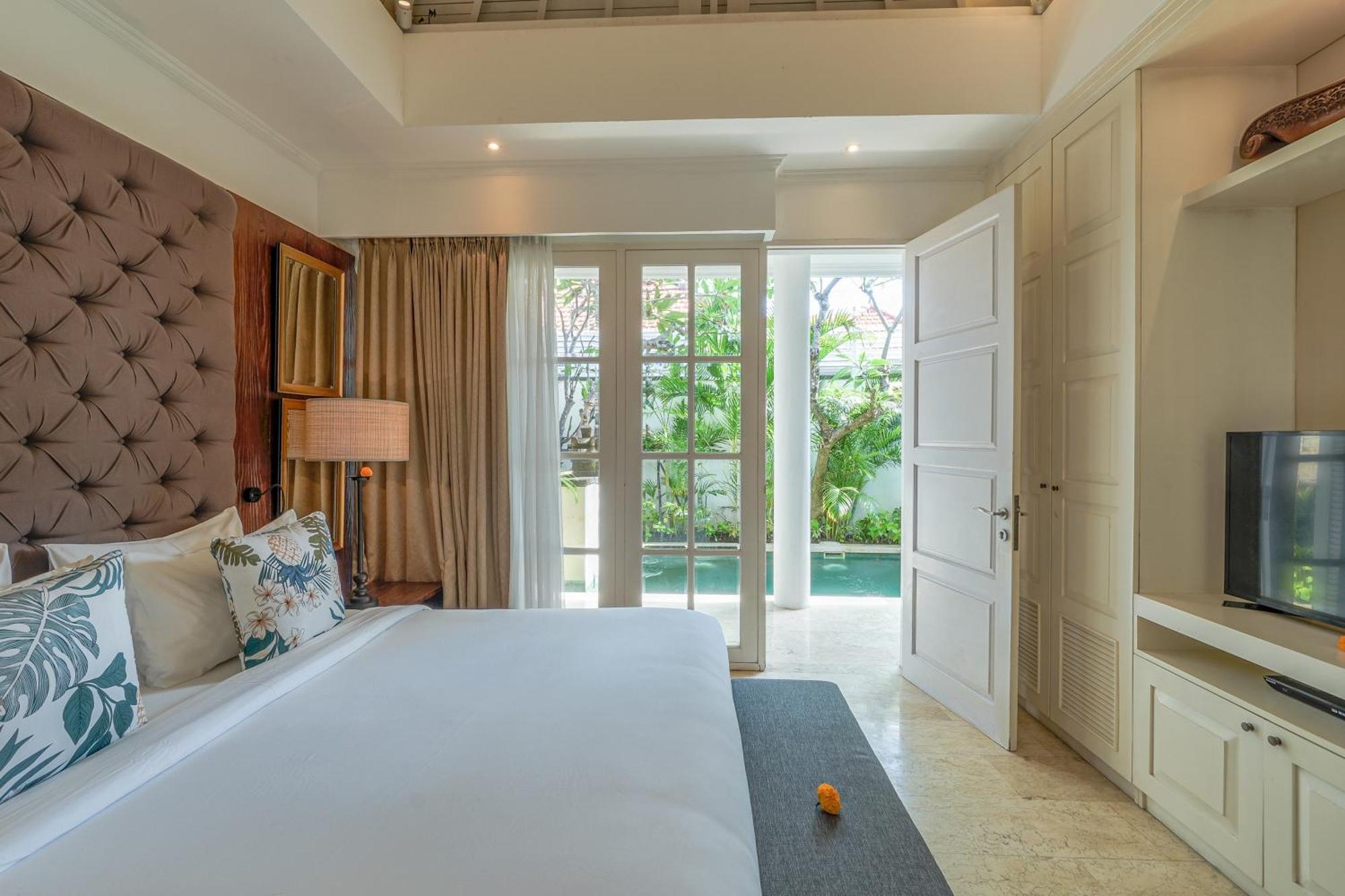 Mosan House - Unique Art-Filled Gem In Perfect Location A Short Walk From The Beach Or Seminyak Square Including Ac Office For Remote Working Exteriér fotografie
